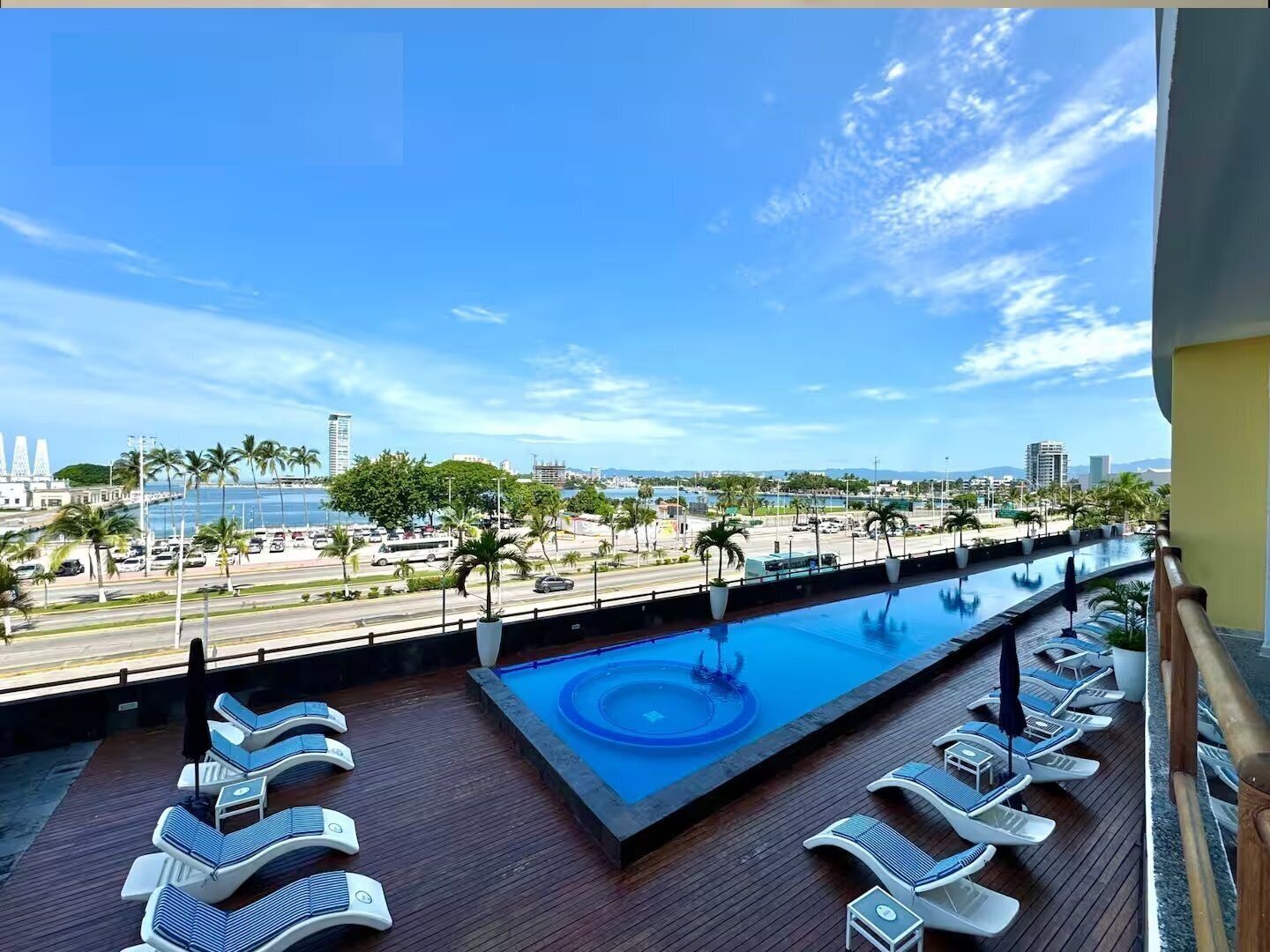 Alberca al aire libre 