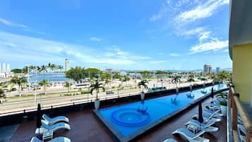 Alberca al aire libre