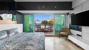 Egyptian cotton sheets, premium bedding, pillow-top beds