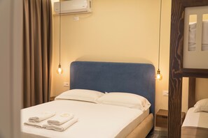 2 habitaciones, tabla de planchar con plancha, wifi y ropa de cama 