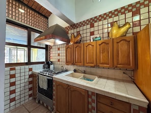 Microwave, oven, stovetop