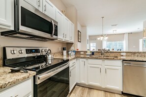 Fridge, microwave, oven, coffee/tea maker