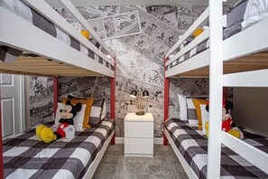 5 chambres, fer et planche à repasser, accès Internet, draps fournis