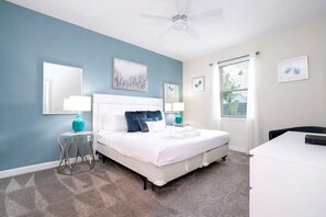 6 slaapkamers, een strijkplank/strijkijzer, internet, beddengoed