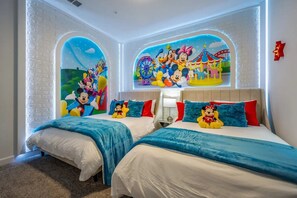 6 dormitorios, tabla de planchar con plancha, Internet y ropa de cama