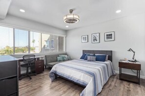 1 quarto, ferros/tábuas de passar roupa, Wi-Fi, roupa de cama