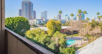 Chic & Stylish Midtown PHX Condo Retreat - Stunning Views & Light Rail Access