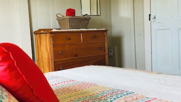 3 quartos, Wi-Fi de cortesia, roupa de cama