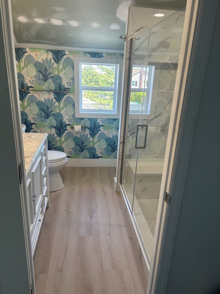 Driftwood Motel by null