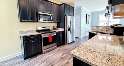 Charming 3BR with Fire Pit and Large Covered Porch