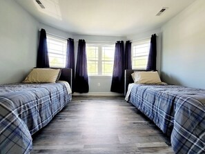 3 bedrooms, WiFi, bed sheets