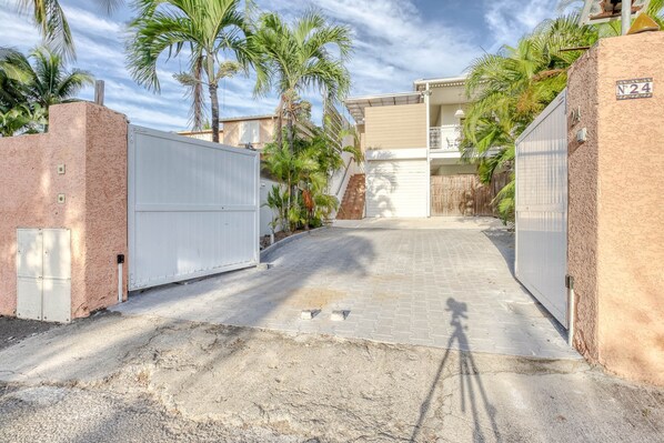 Apartment | Exterior