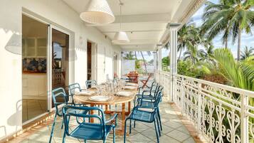 Apartemen | Tempat makan outdoor