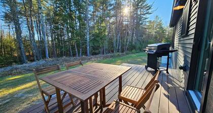 Escape for 8. HotTub, Gym, Firepit, Brook & Big Yard Near Outdoor Adventures