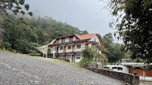 Bahagian luar