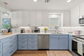 Microwave, oven, stovetop, dishwasher