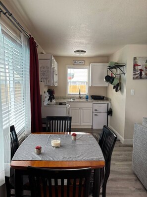 تناول الطعام