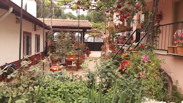 Comfort Quadruple Room, Multiple Beds, Patio, Garden View | Terrace/patio