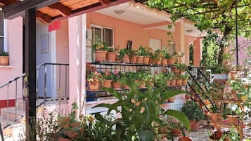 Comfort Quadruple Room, Multiple Beds, Patio, Garden View | Exterior