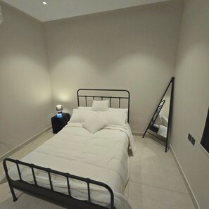 1 bedroom, WiFi -  فايان استديو مودرن بسرير مزدوج وصالة ودخول ذكي في المنطقة الحية في شمال بريدة (Buraydah)