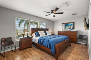 6 chambres, fer et planche à repasser, Wi-Fi, draps fournis