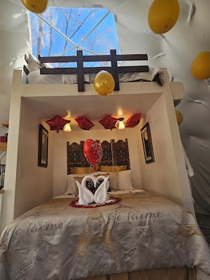 Deluxe tent | Woonruimte