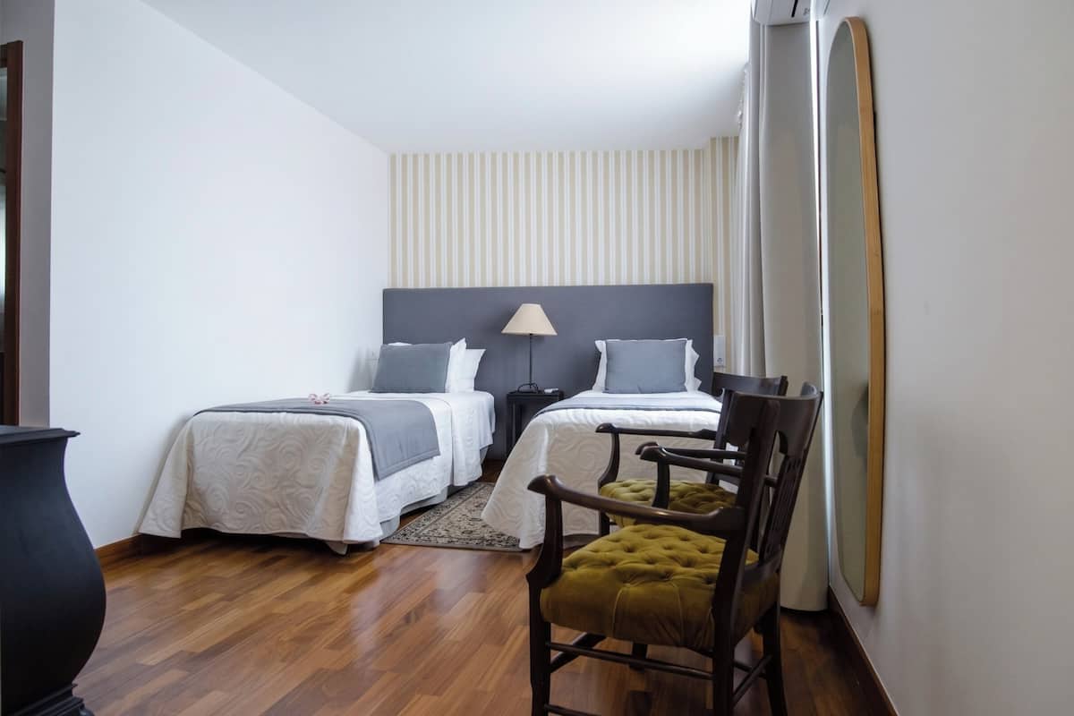 Comfort Double Room, Pool View | WiFi (free), bed sheets