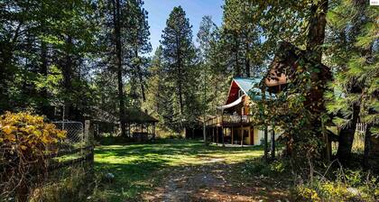 Chalet at the base of Schweitzer Mountain