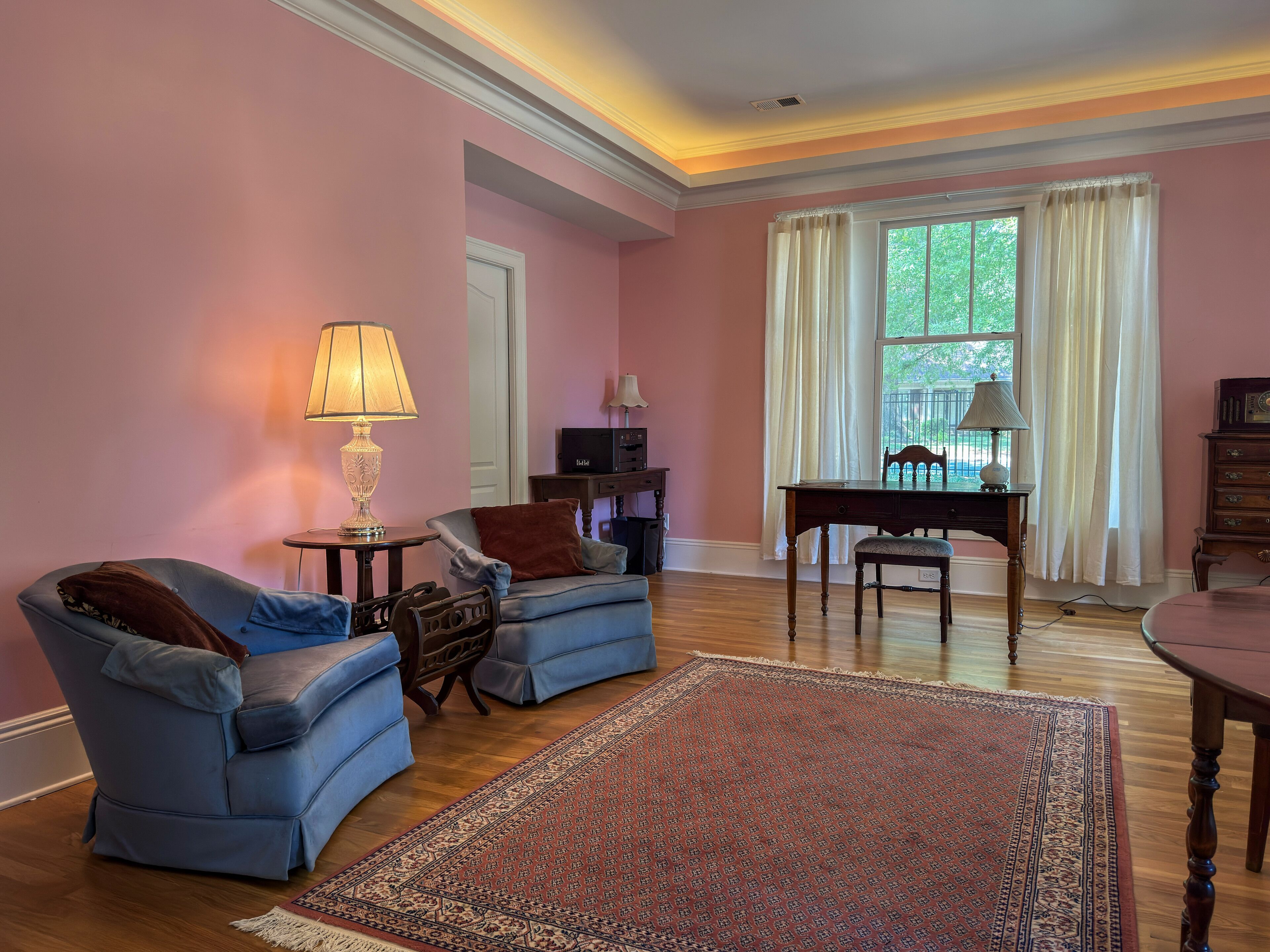5br/7ba Five Points Premier Gathering Home | Sleeps 18, Theatre, Golf Sim, Elevator & Outdoor Areas - Wake Forest, NC