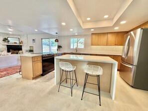 Interior - Golden Valley Ranch is a peaceful retreat with views, nature, and calm. (Hemet)