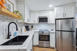 Microwave, oven, stovetop, dishwasher