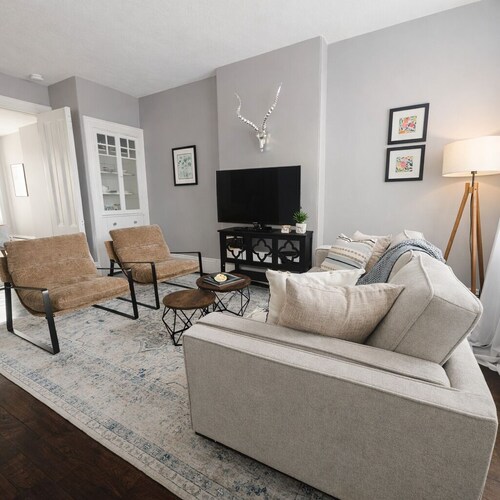 Charlestown Gem - Historic and Central Boston location, perfect for walking