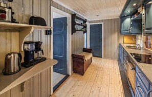 Fridge, dishwasher, coffee/tea maker