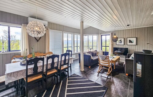 Stunning home in Edland with sauna