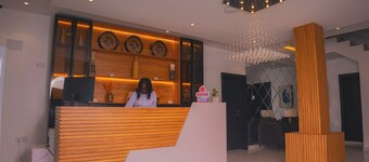 HomeWorth Hotel