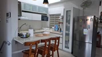 電子レンジ、コンロ