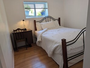 3 Schlafzimmer, Bügeleisen/Bügelbrett, WLAN, Bettwäsche