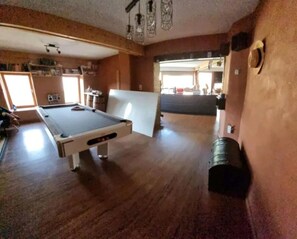 Spielezimmer