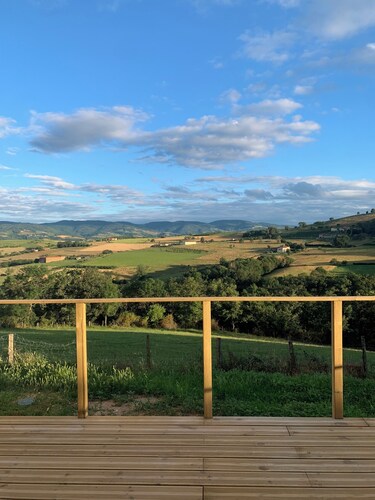 Gîte "Belle Vue" near Lyon in Savigny in the heart of nature with magnificent views