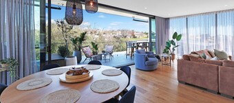 302 Penthouse Portarlington Sleeping 6