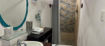  Escape to Paradise: Stay at Carpao Hostal, Santa Cruz, Galápagos