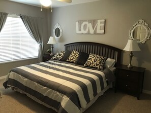 4 Schlafzimmer, Bügeleisen/Bügelbrett, WLAN, Bettwäsche