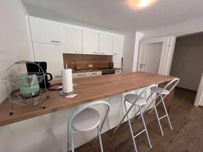 Fridge, microwave, oven, dishwasher