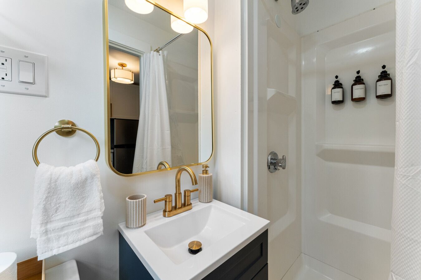 Hair dryer, towels