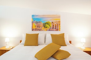 2 chambres, fer et planche à repasser, lit parapluie, Wi-Fi gratuit
