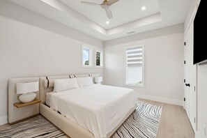 5 Schlafzimmer, Bügeleisen/Bügelbrett, kostenloses WLAN, Bettwäsche