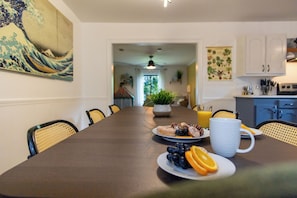 Dining - Game Room/HotTub/Gym/Theater/Pet-Friendly/Sleeps14 (Indianapolis)