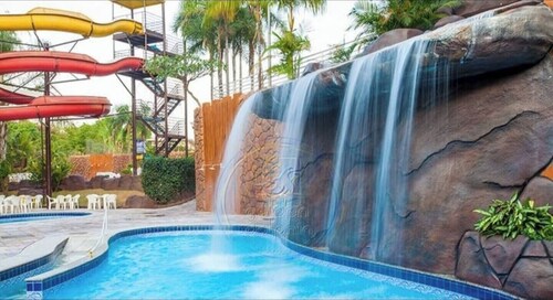 Flat at the Golden Dolphin Resort with thermal waters in Caldas Novas - GO