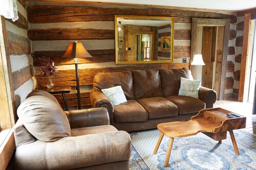 Step Back in Time at the Historic Cooper Homestead – Canaan Valley’s Last Original Cabin