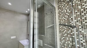 Apartment | Badezimmer